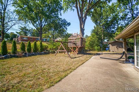 Tiny photo for 833 Twosome Court, Ballwin, MO 63011 (MLS # 25070348)