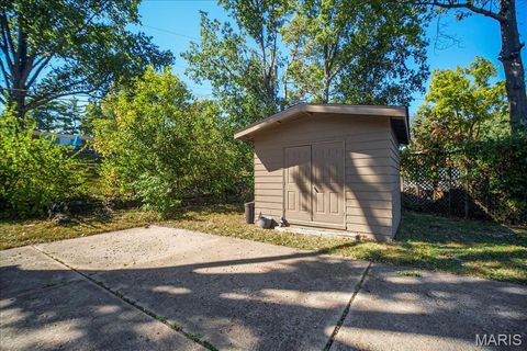 Tiny photo for 833 Twosome Court, Ballwin, MO 63011 (MLS # 25070348)