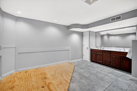 Tiny photo for 833 Twosome Court, Ballwin, MO 63011 (MLS # 25070348)