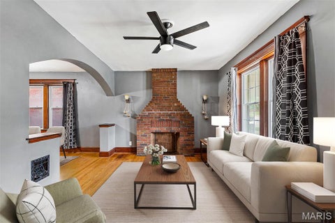 Tiny photo for 3163 Hampton Avenue, St Louis, MO 63139 (MLS # 26044413)