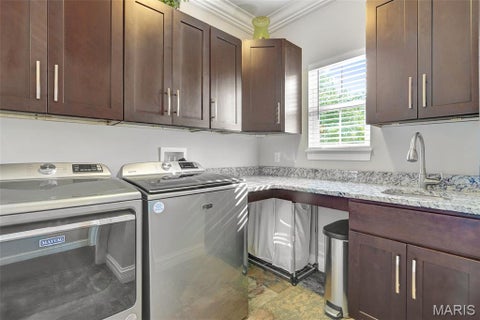 Tiny photo for 715 Madison Valley, Wildwood, MO 63005 (MLS # 26066415)