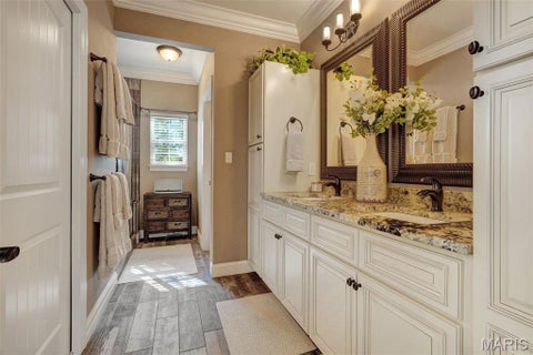 Tiny photo for 715 Madison Valley, Wildwood, MO 63005 (MLS # 26066415)