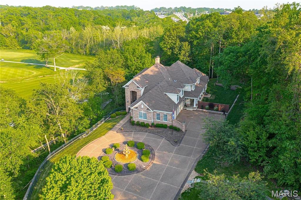 Country Club Green - Residential