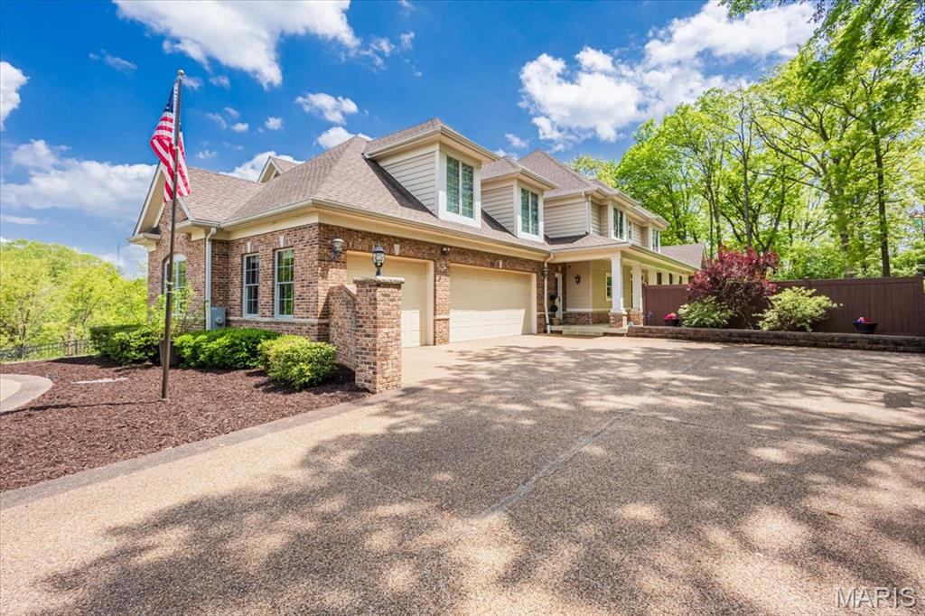 Country Club Green - Residential