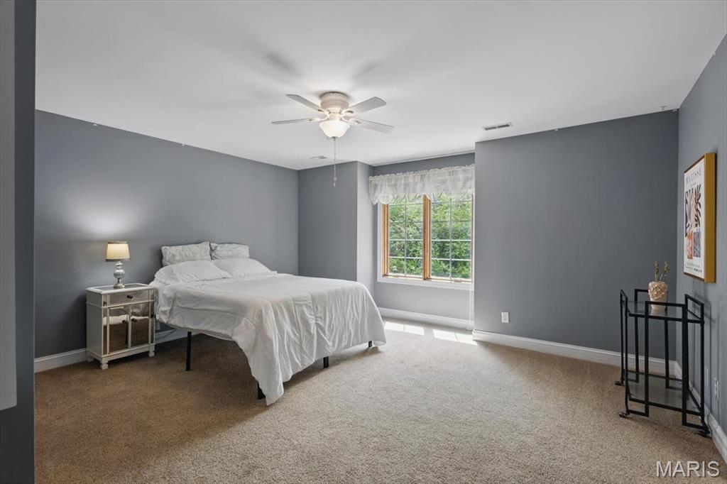 Country Club Green - Residential