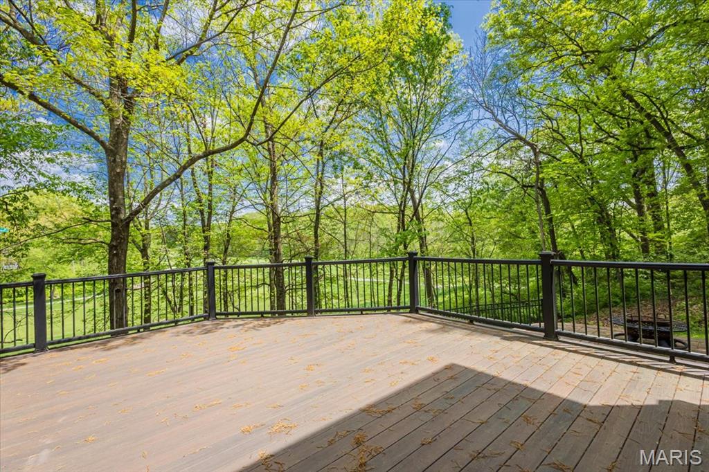 Country Club Green - Residential