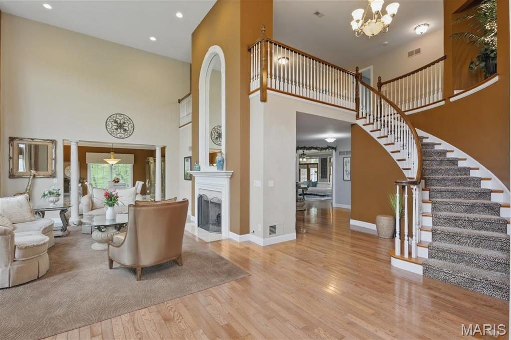 Country Club Green - Residential