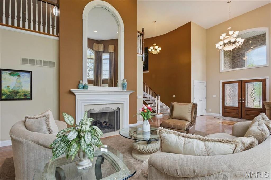 Country Club Green - Residential