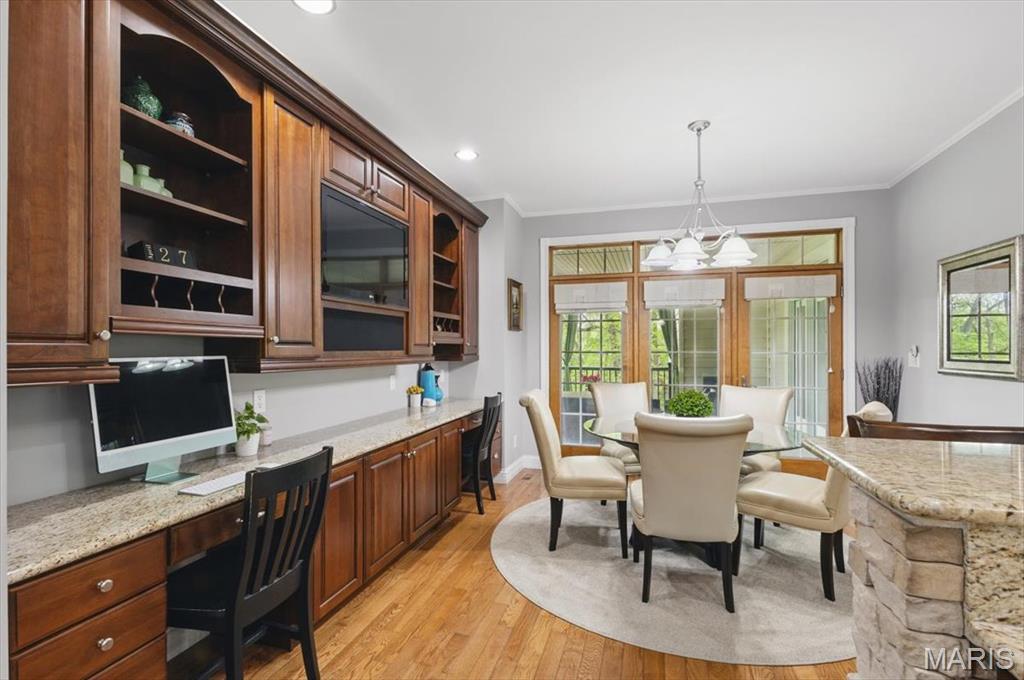 Country Club Green - Residential