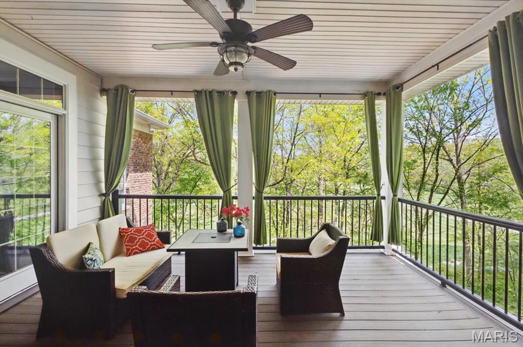 Country Club Green - Residential