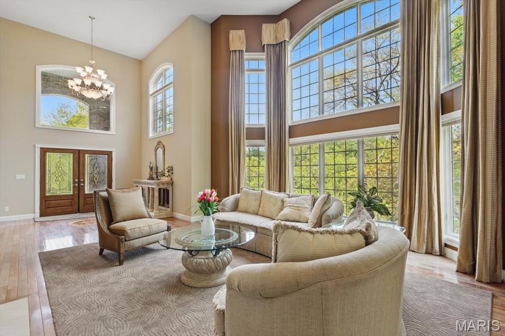 Country Club Green - Residential