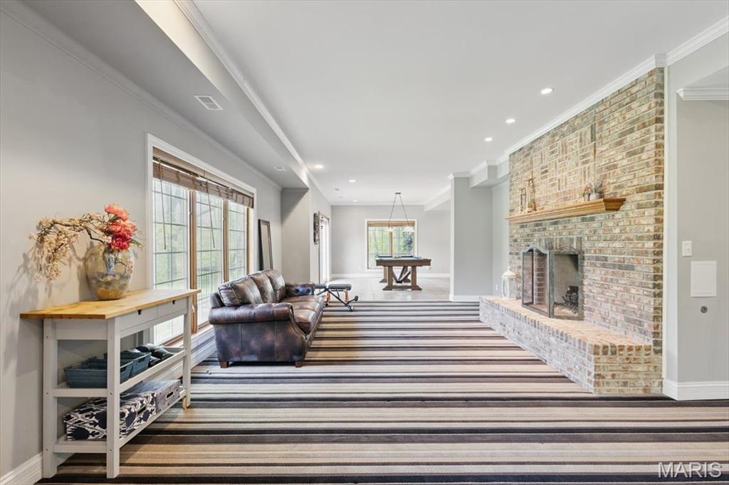 Country Club Green - Residential