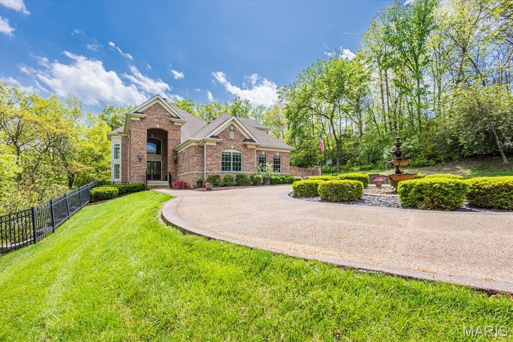 9542 Country Club Grn