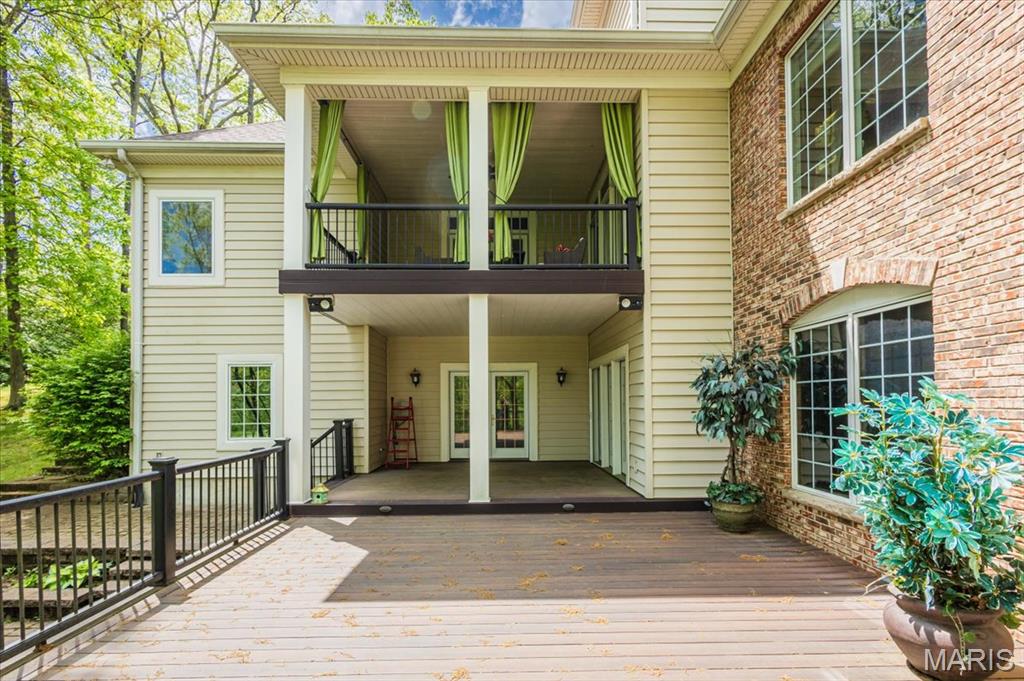 Country Club Green - Residential