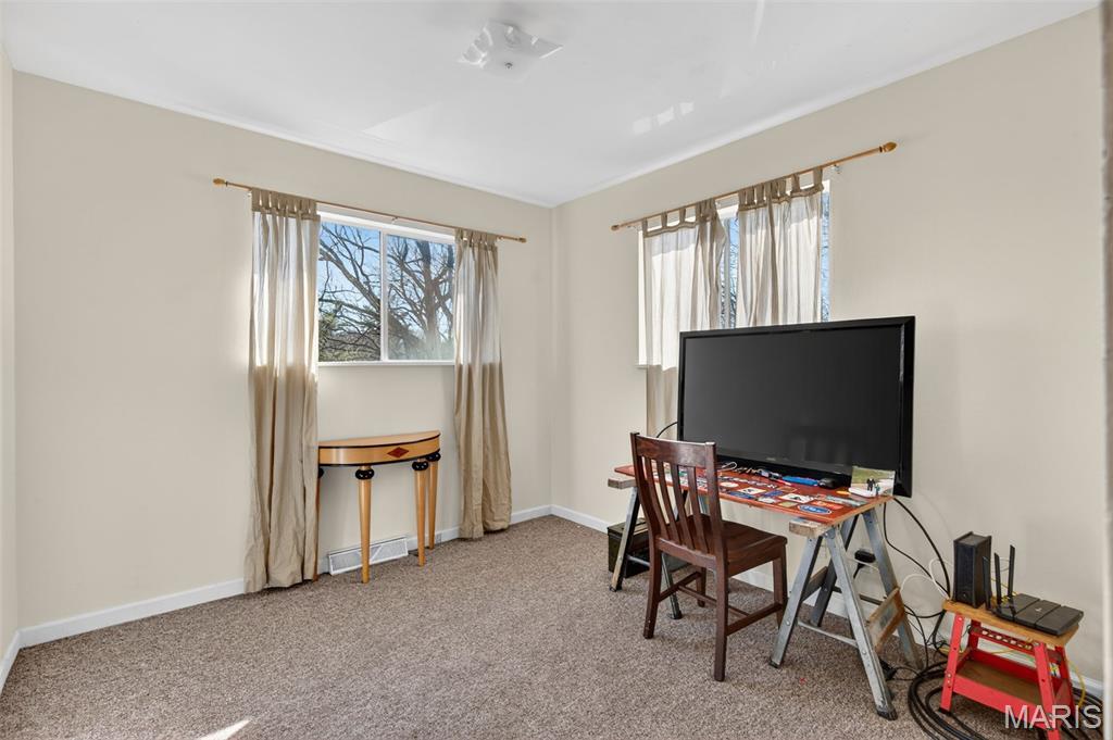 Richarzs Sub #7 - Residential