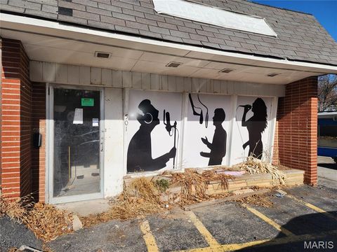 501 Airport Road Ferguson MO 63135