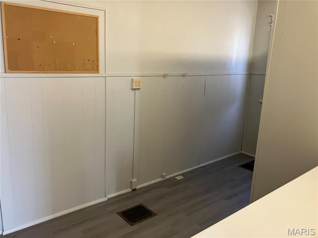 Welkers Add - Commercial Lease