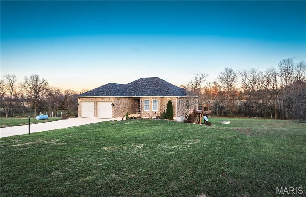Photo of 107 Glaser Road, Sullivan, MO 63080 (MLS # 25079055)