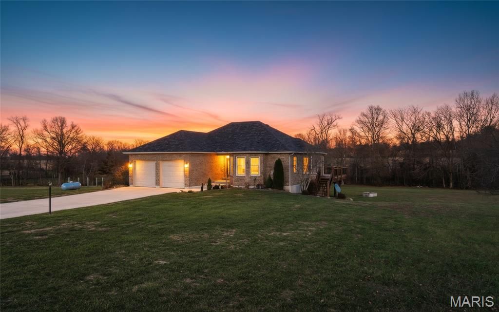 Photo of 107 Glaser Road, Sullivan, MO 63080 (MLS # 25079055)