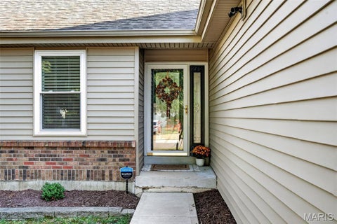 Tiny photo for 926 Oakwood Farms Lane, Ballwin, MO 63021 (MLS # 26056142)