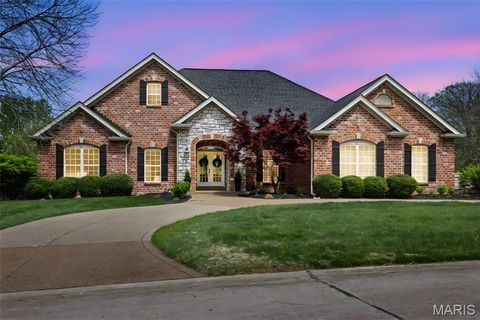 Photo of 234 Cornwall Drive, Weldon Spring, MO 63304 (MLS # 26022712)