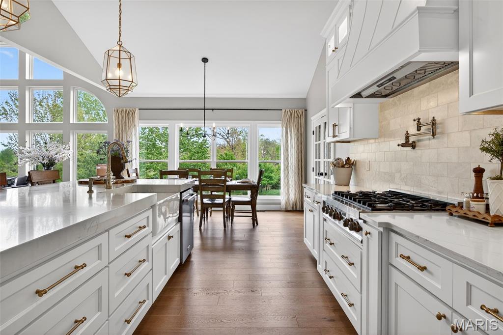 Camelot - Residential