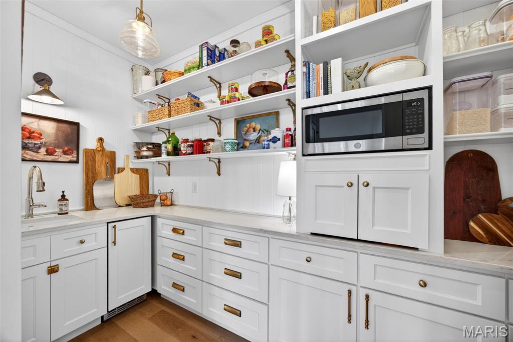 Camelot - Residential