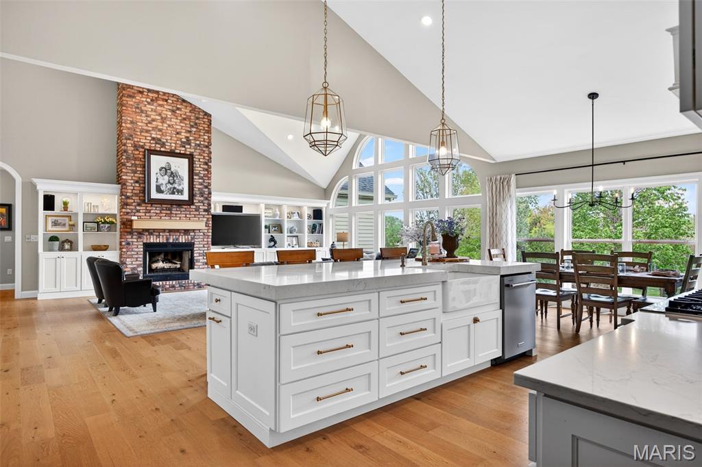 Camelot - Residential