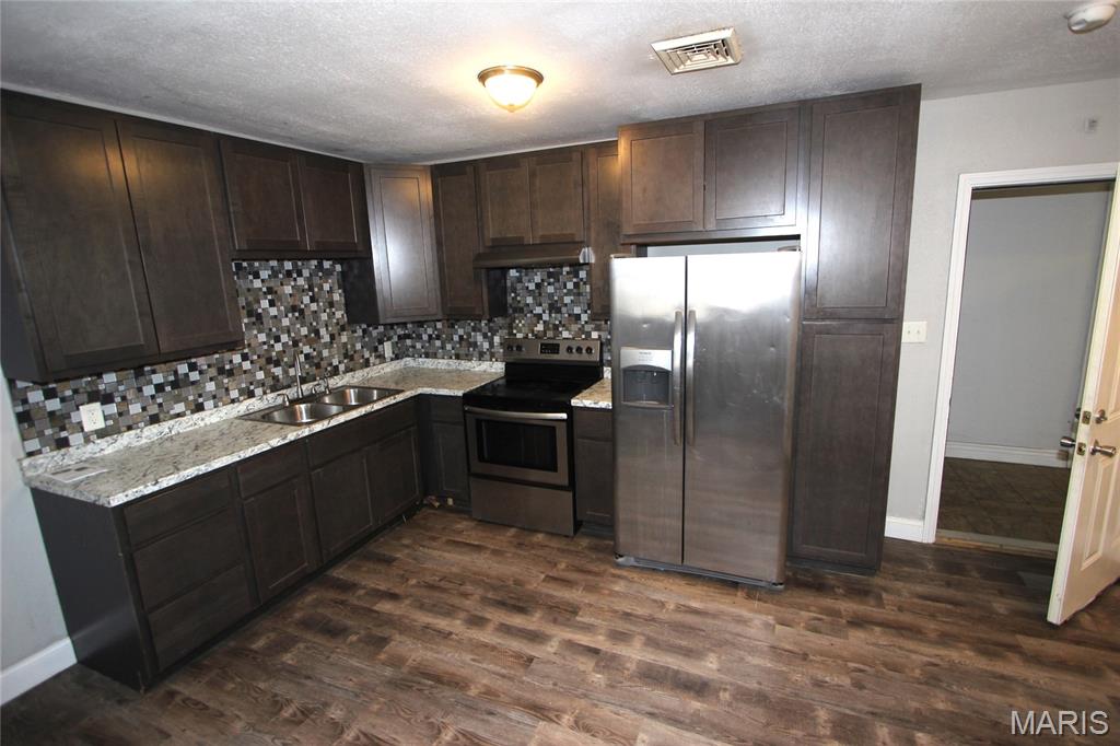 Plat/Bogytown - Commercial Sale