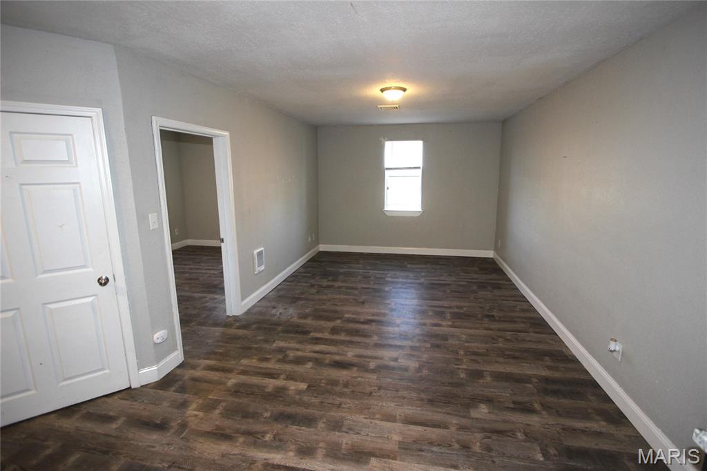 Plat/Bogytown - Commercial Sale