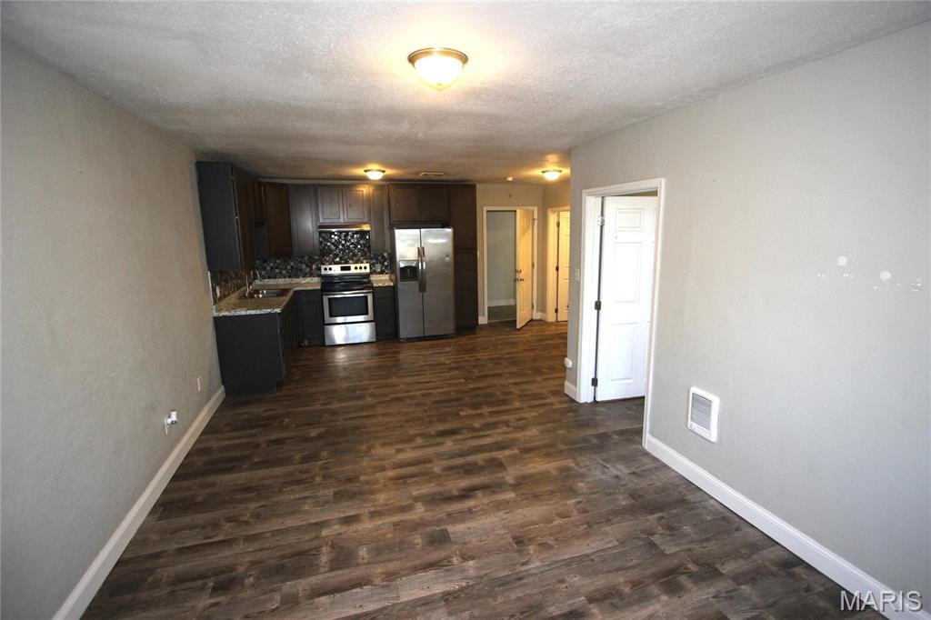 Plat/Bogytown - Commercial Sale