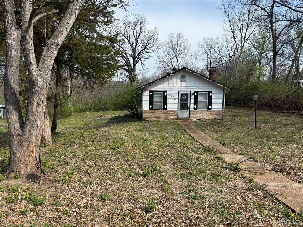 1925 W Woodbine Avenue