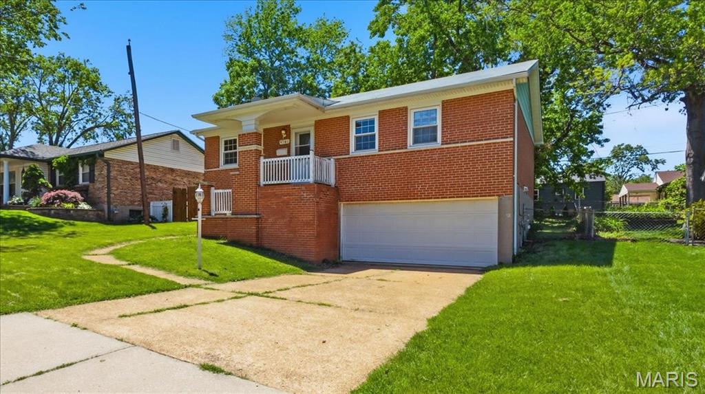 Teakwood Place 3 - Residential
