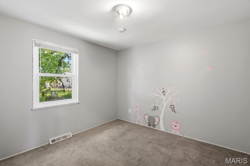 Teakwood Place 3 - Residential