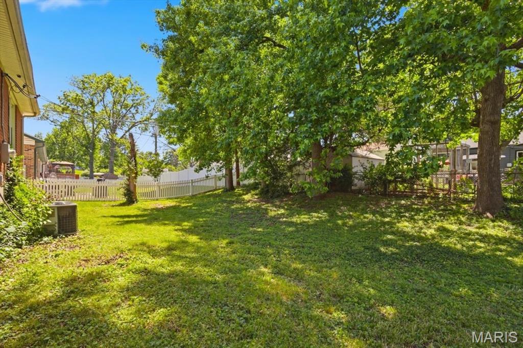 Teakwood Place 3 - Residential