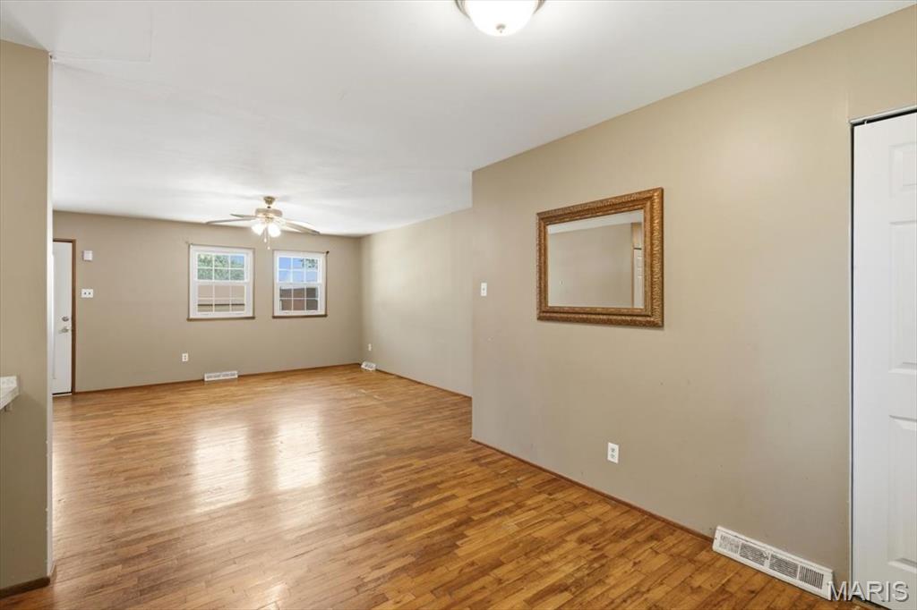 Teakwood Place 3 - Residential