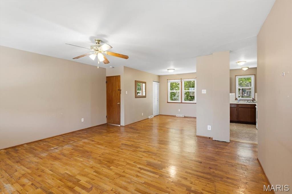 Teakwood Place 3 - Residential