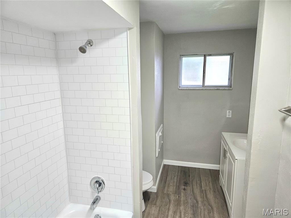 2516 High Ridge Avenue