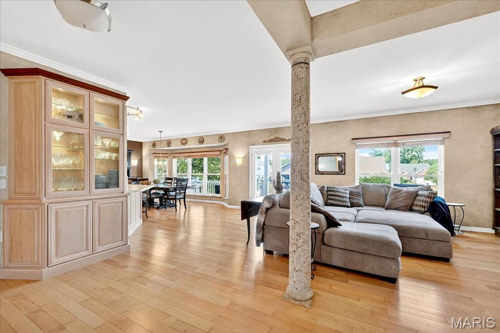 164 Blue Water Drive
