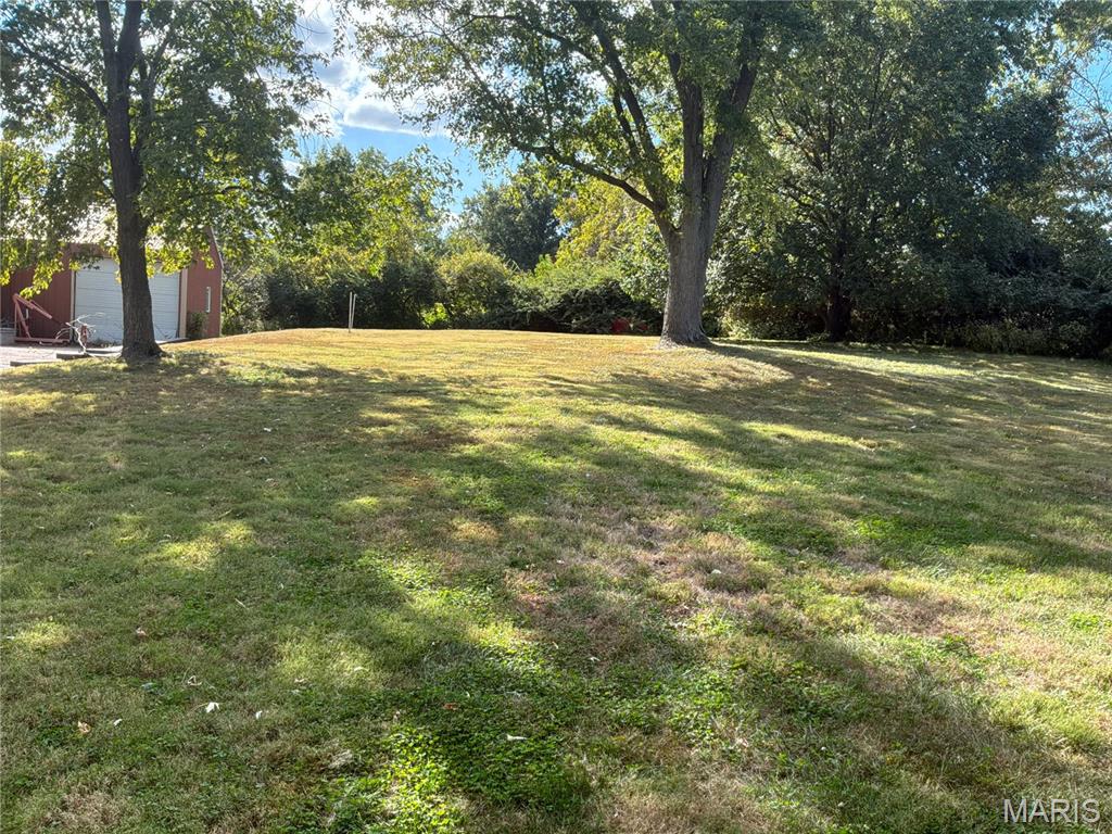 1421 & 1435 Schoettler Road