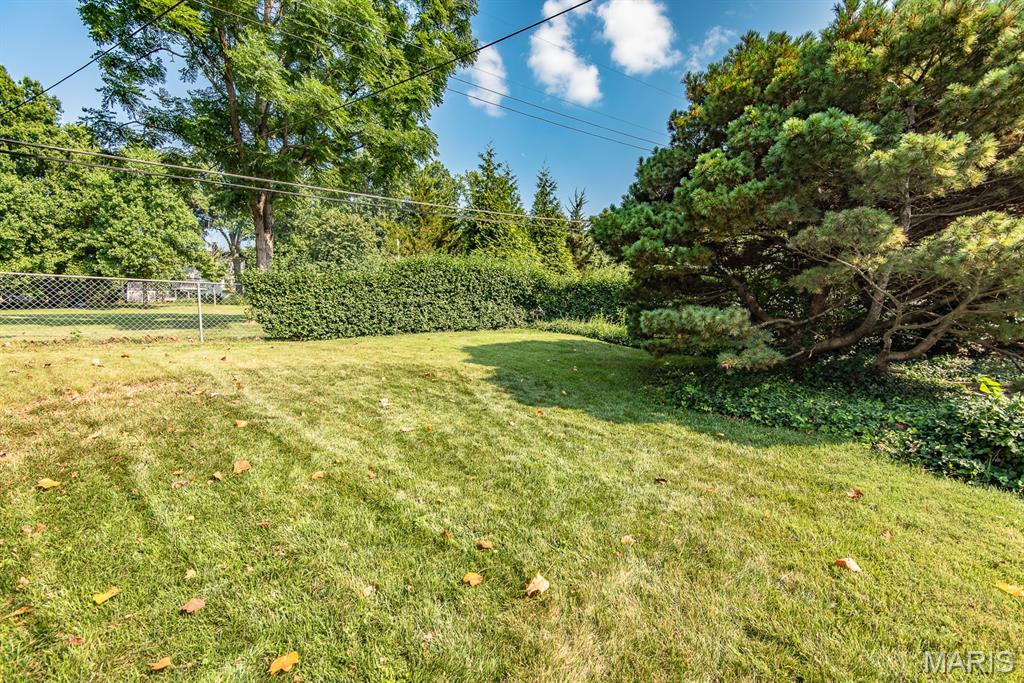 Kirkwood, Missouri 63122, United States, 4 Bedrooms Bedrooms, ,3 BathroomsBathrooms,Residential,Active,185081