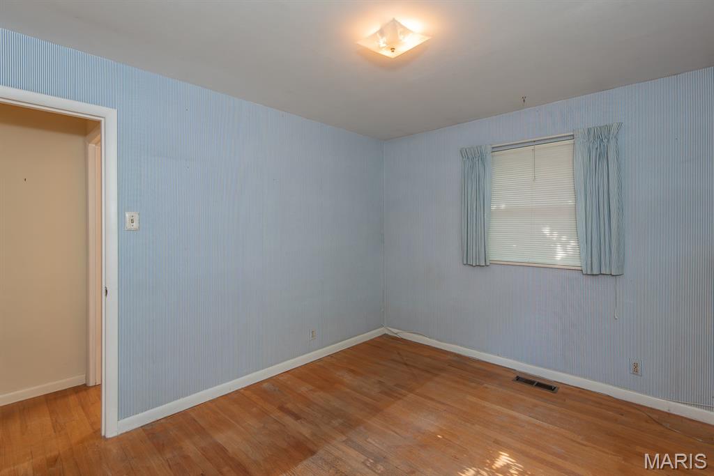 Kirkwood, Missouri 63122, United States, 4 Bedrooms Bedrooms, ,3 BathroomsBathrooms,Residential,Active,185081