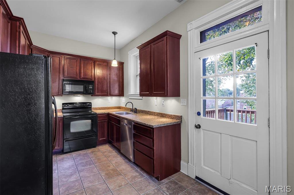 3319 18th Street Condo - Residential Lease