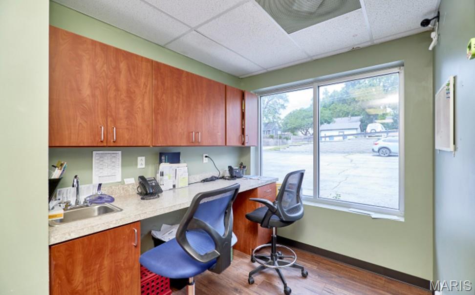 City/St Charles - Commercial Sale