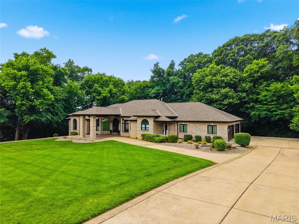 3 Rainier Court
