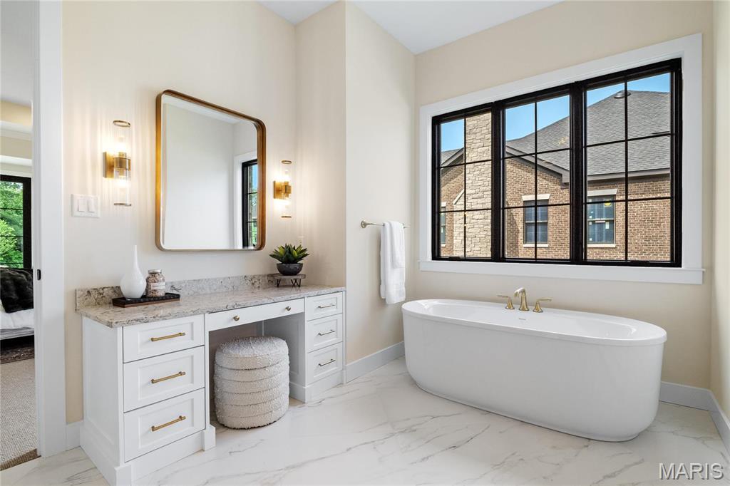 The Enclave at Frontenac and Westwood - Residential