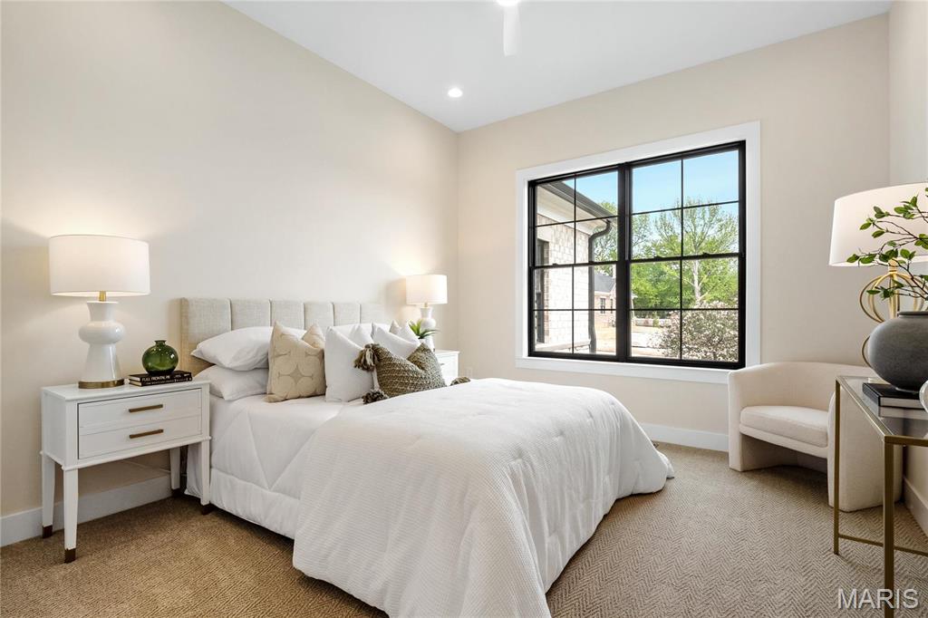 The Enclave at Frontenac and Westwood - Residential