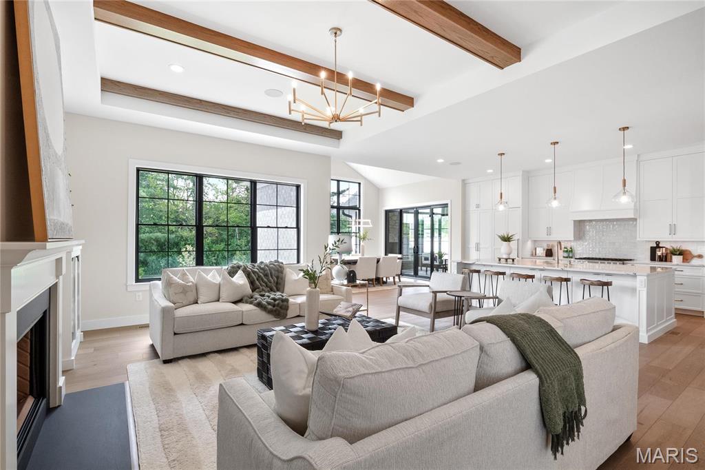 1139 Enclave Court