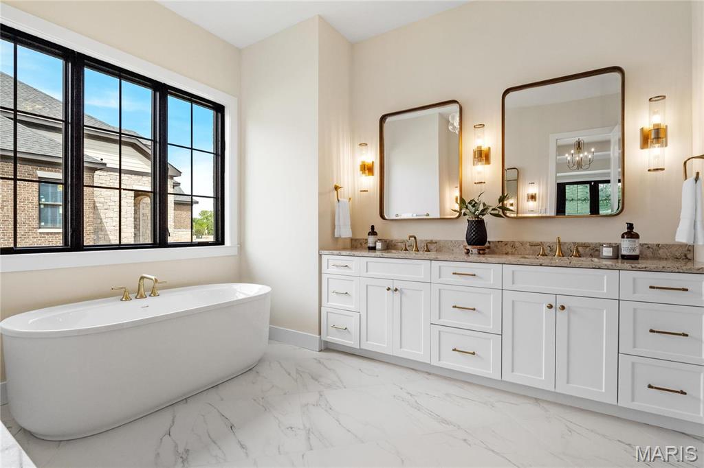 The Enclave at Frontenac and Westwood - Residential