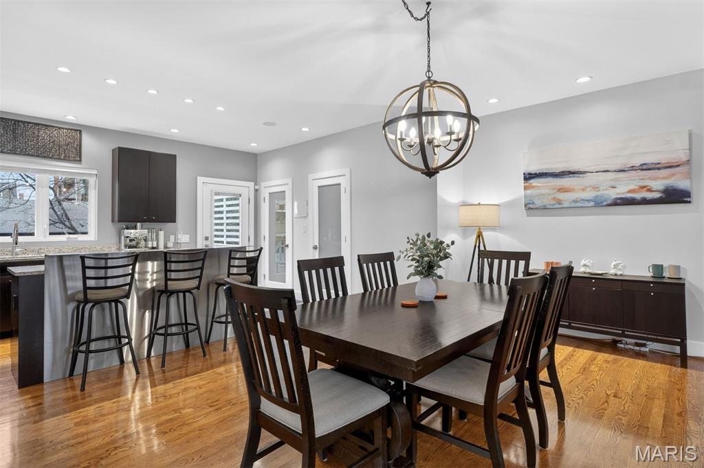 Gaslight Square - Residential